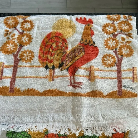 Vintage kitchen hand towels - Picture 7 of 8